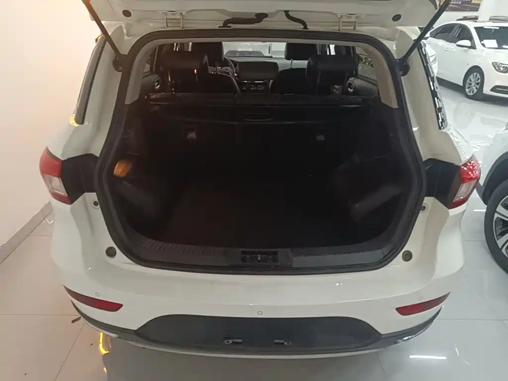 GAC Motor Trumpchi GS4 — фото 18