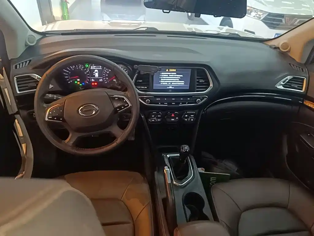 GAC Motor Trumpchi GS4 — фото 9