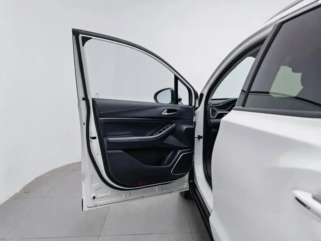 GAC Motor Trumpchi GS4 — фото 8