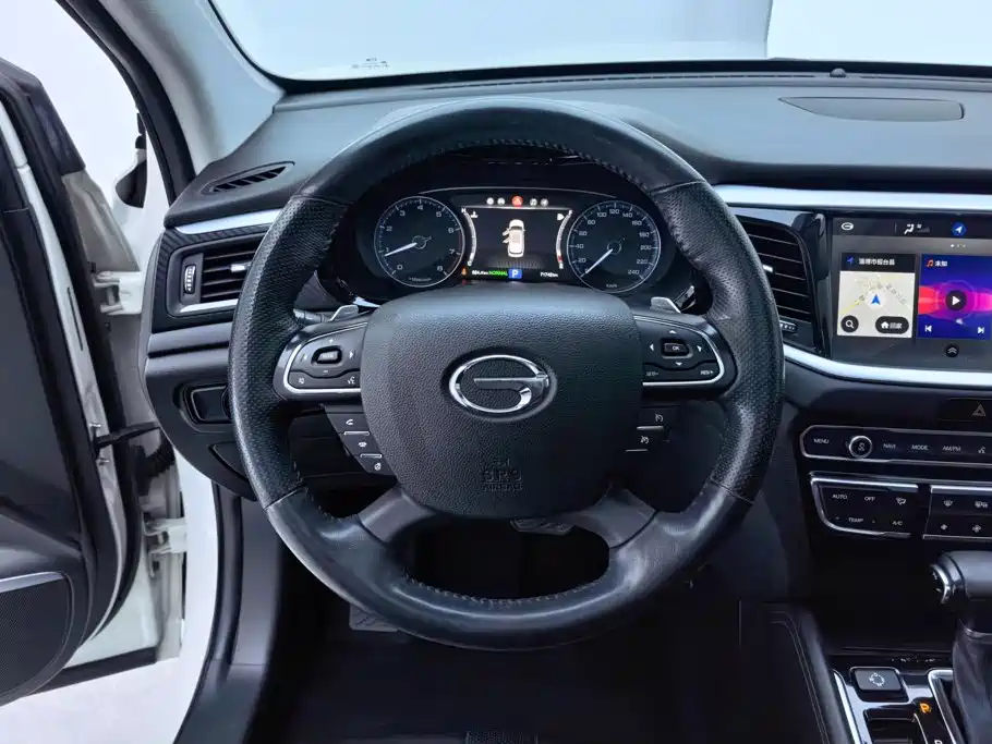 GAC Motor Trumpchi GS7 — фото 15