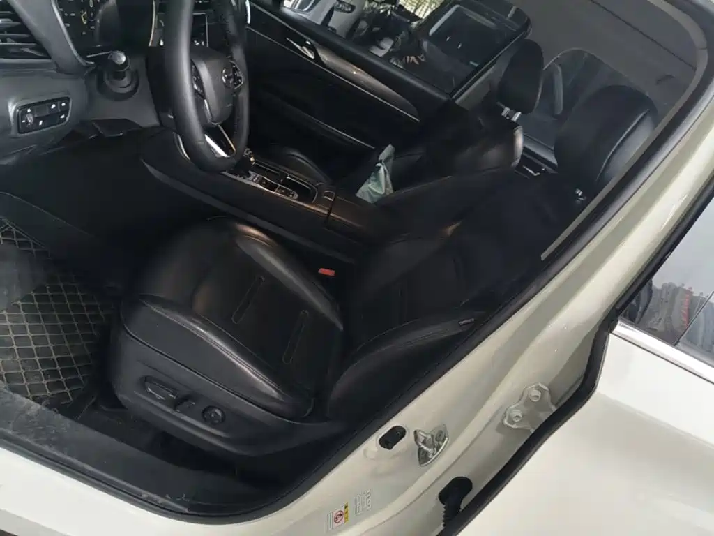GAC Motor GS4 Plus — фото 14