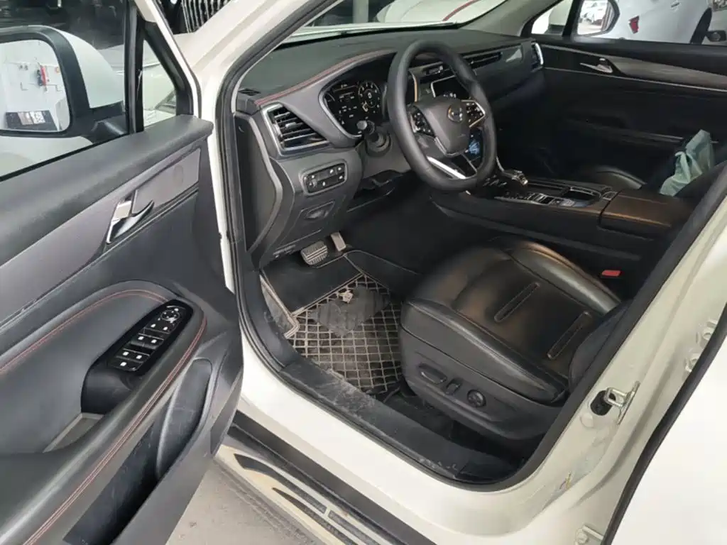 GAC Motor GS4 Plus — фото 15