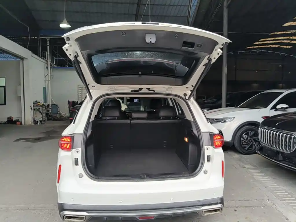 GAC Motor GS4 Plus — фото 18