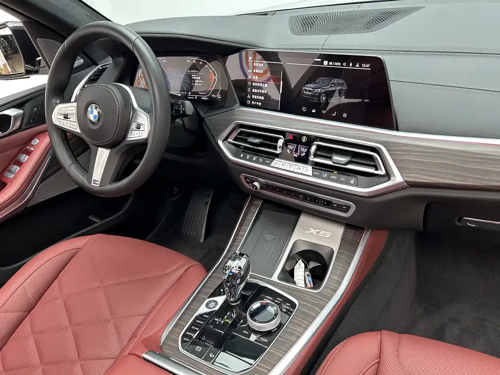 BMW X5 — фото 23