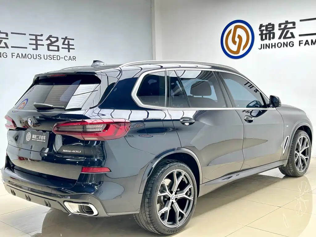 BMW X5 — фото 24