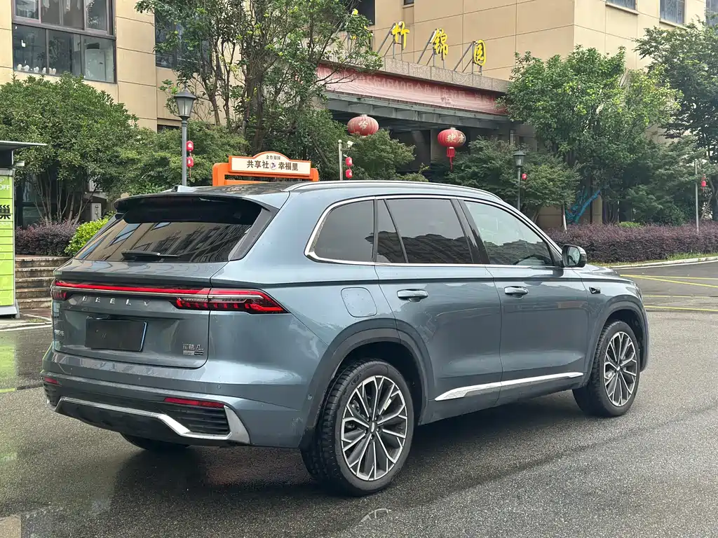 Geely Xingyue L — фото 6
