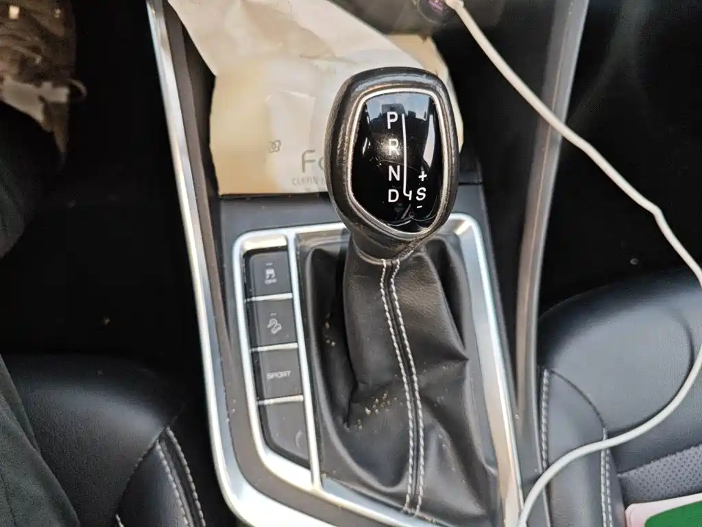 Geely Vision X3 — фото 6
