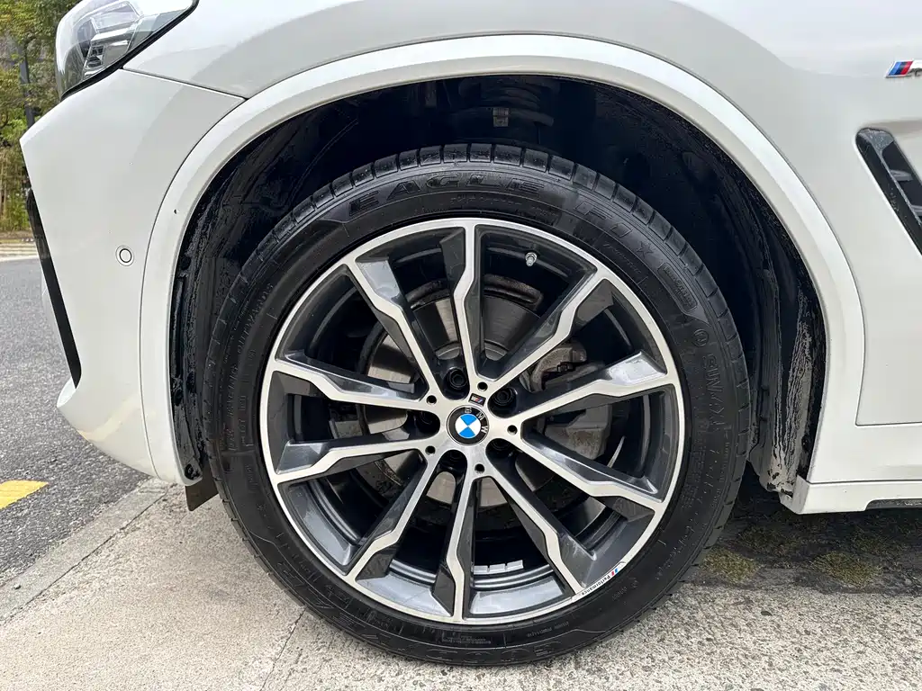 BMW X3 — фото 4