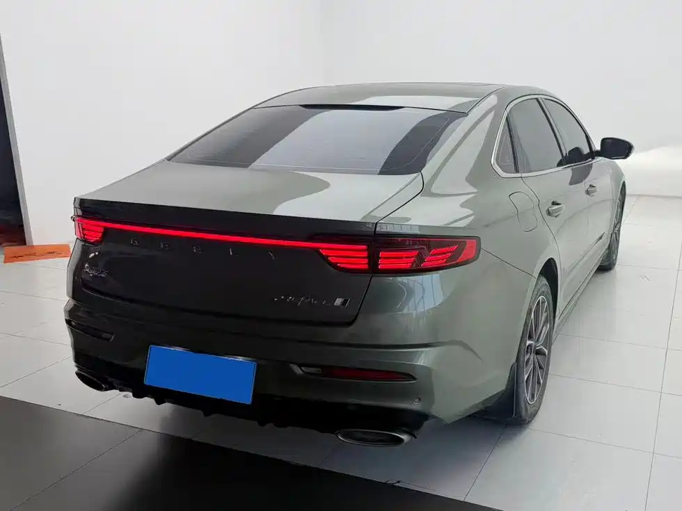 Geely Preface — фото 9