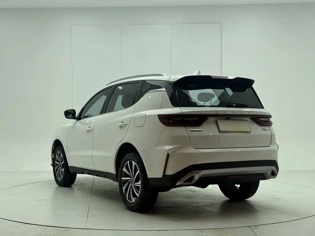 Geely Vision X6 — фото 6