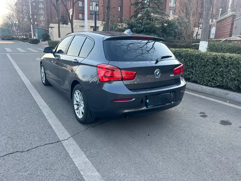 BMW 1 Series (Import) — фото 6