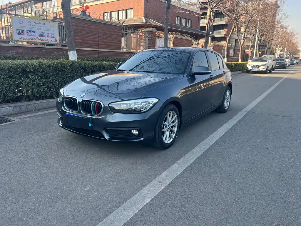 BMW 1 Series (Import)