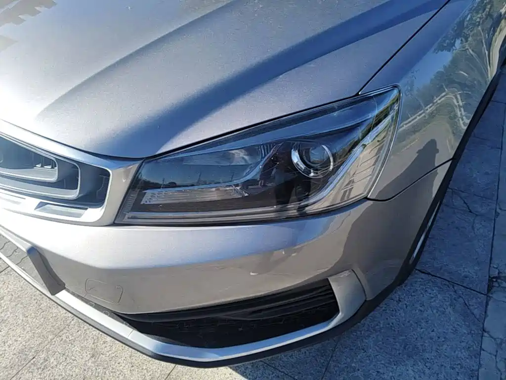 Geely Vision S1 — фото 23