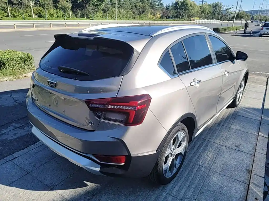 Geely Vision S1 — фото 6