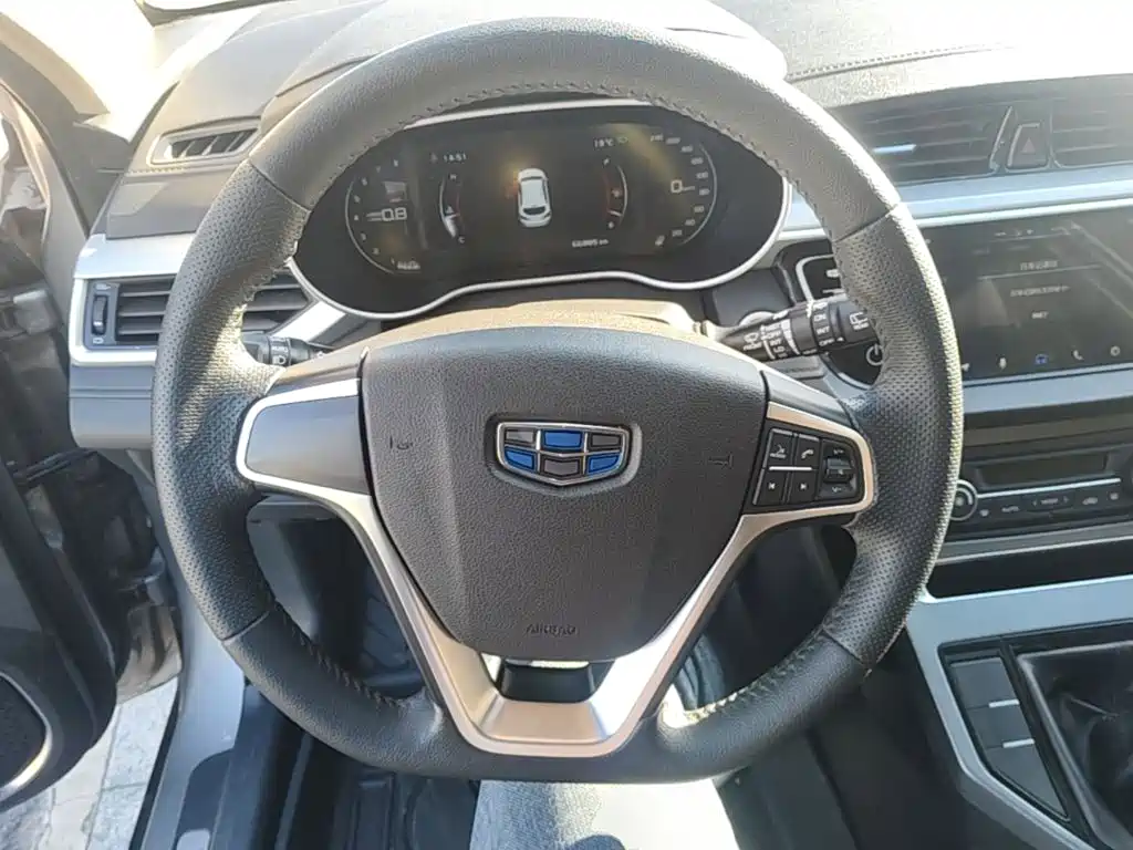Geely Vision S1 — фото 10