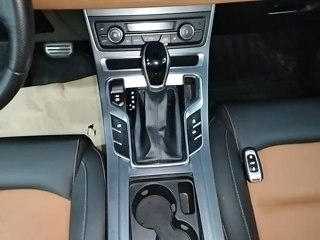 Geely Vision S1 — фото 13