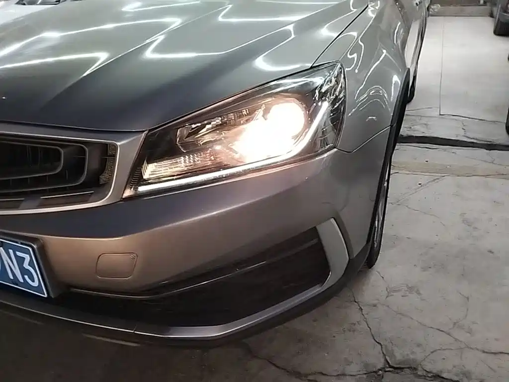 Geely Vision S1 — фото 23