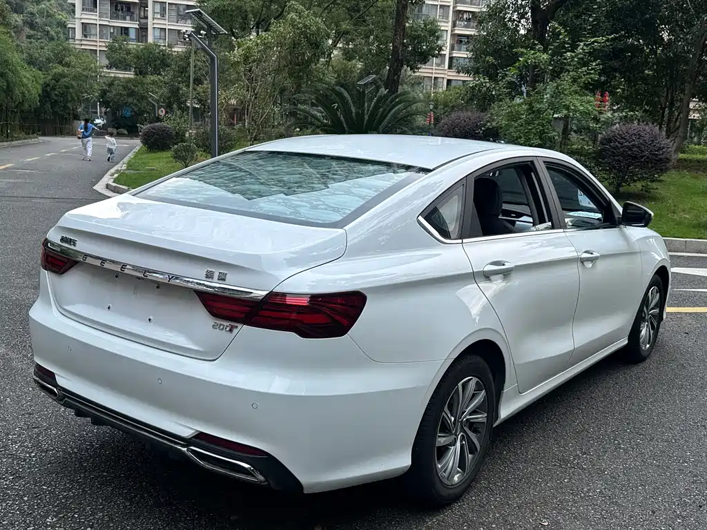 Geely Binrui — фото 4