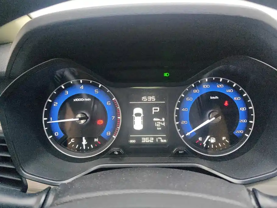 Geely Vision X3 — фото 14