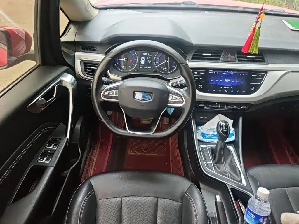Geely Vision X3 — фото 2