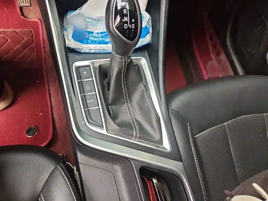 Geely Vision X3 — фото 6