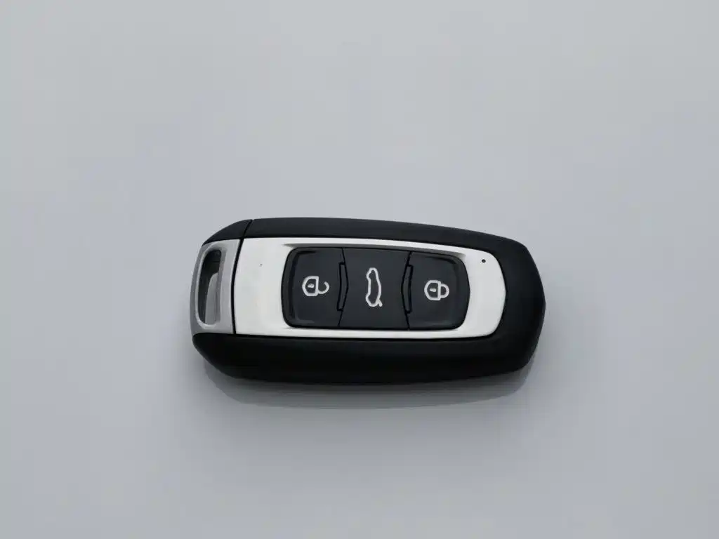 Geely Vision X3 — фото 19