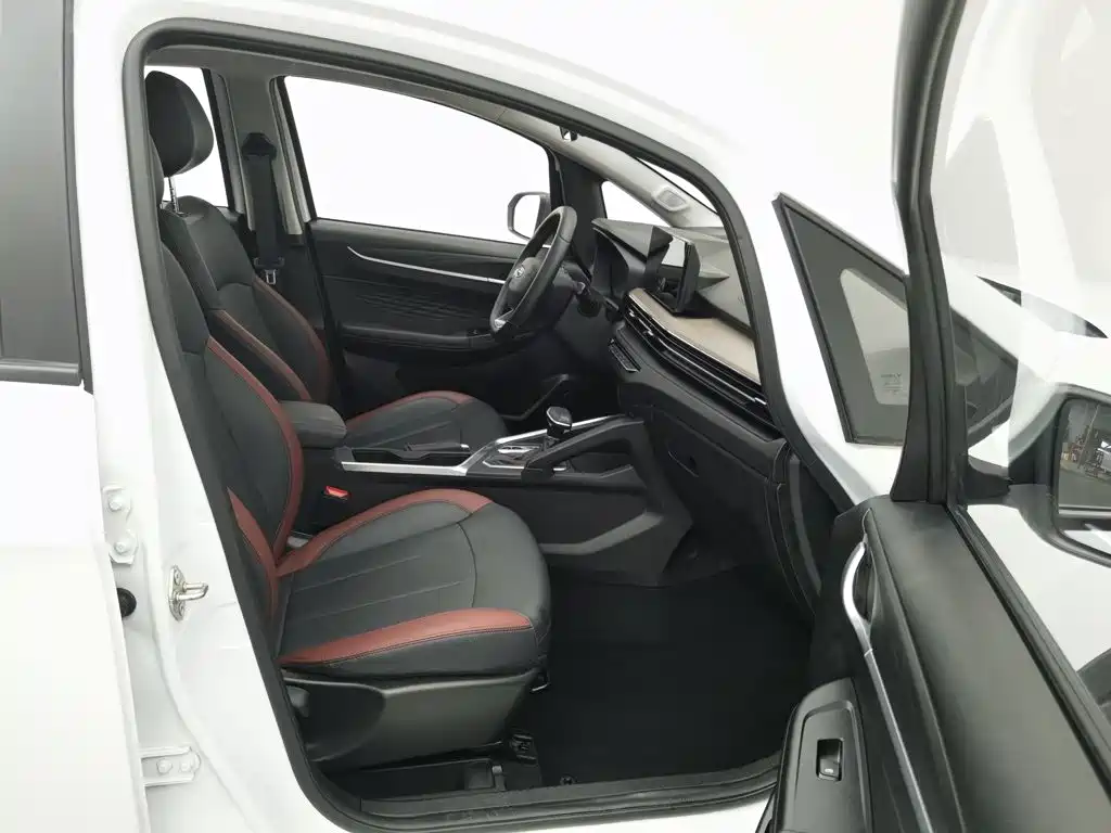 Geely Vision X3 — фото 23