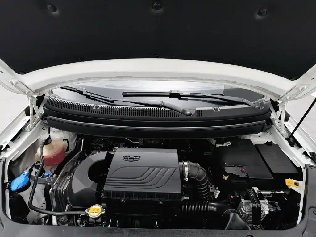 Geely Vision X3 — фото 6
