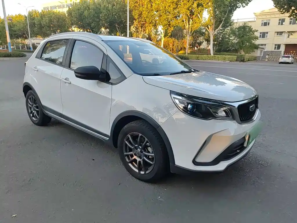 Geely Vision X3 — фото 3