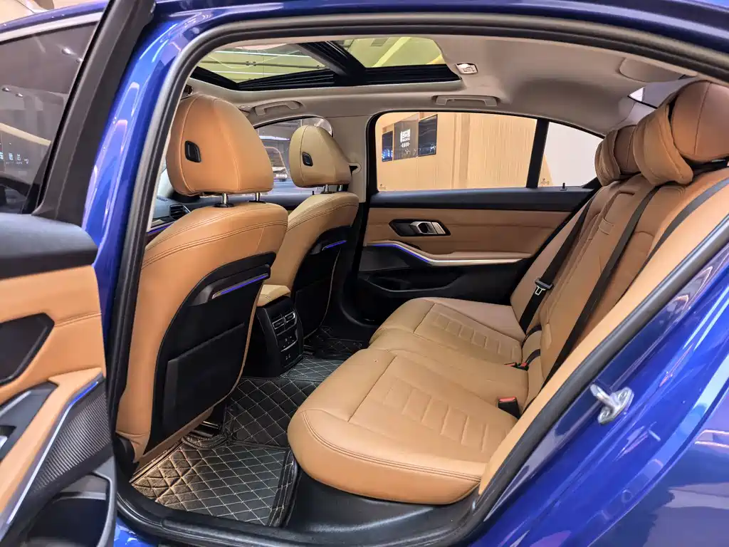 BMW 3 Series — фото 11