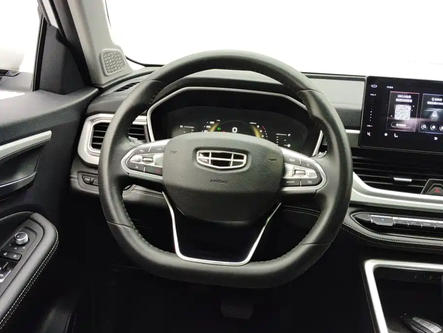 Geely Vision X6 — фото 15