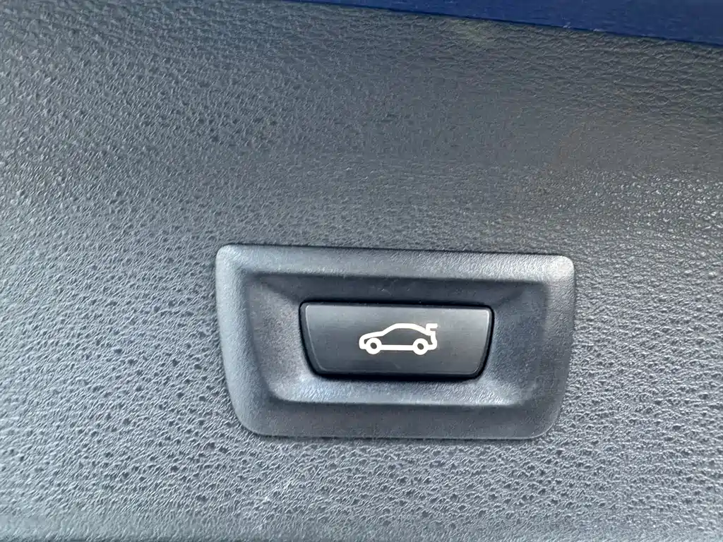 BMW X1 — фото 19
