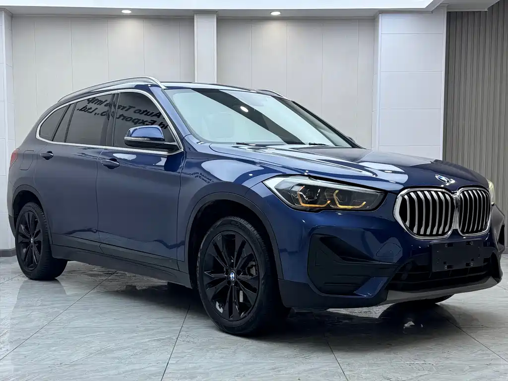 BMW X1 — фото 3