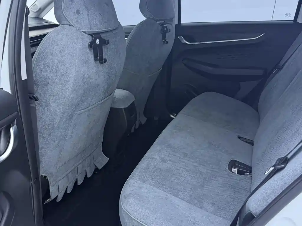 Geely Vision X3 — фото 10