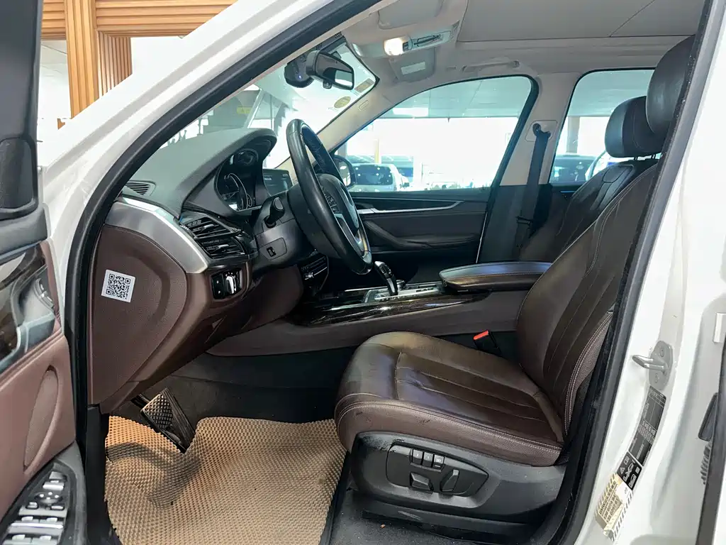 BMW X5 (Import) — фото 4