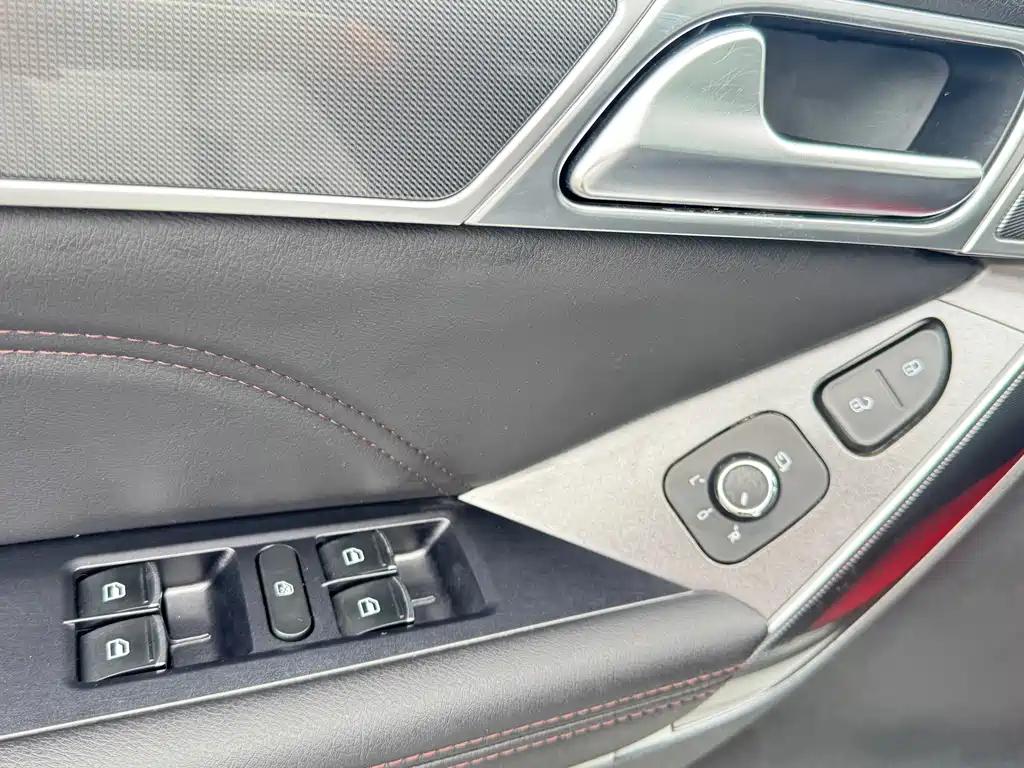 Haval H6 Coupe — фото 8