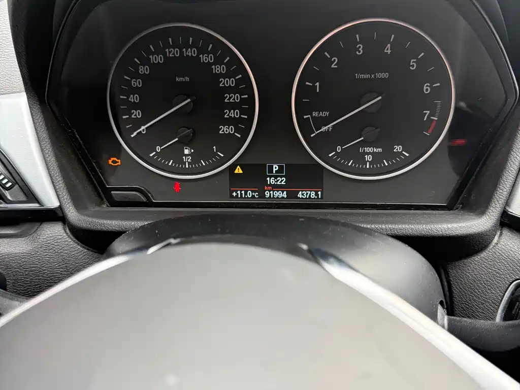 BMW X1 — фото 10