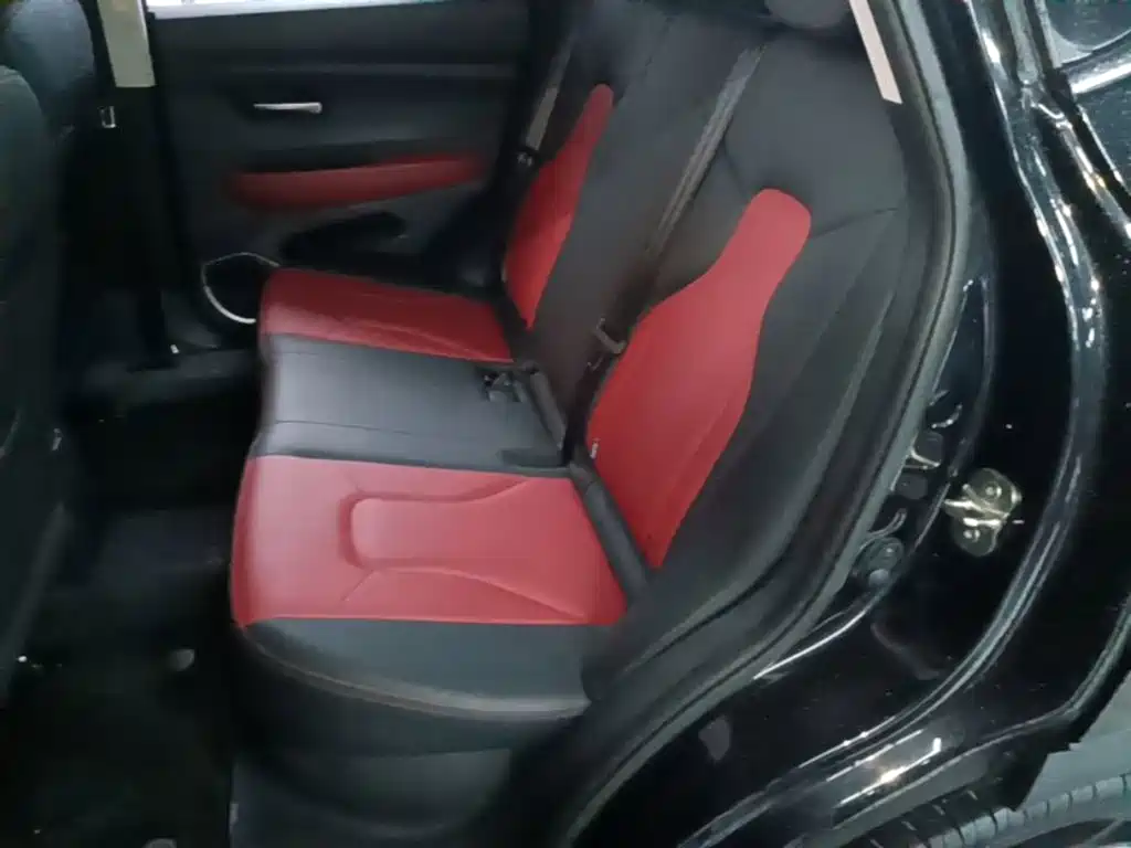Haval H2s — фото 16