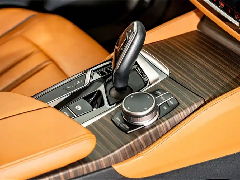 BMW 6 Series GT — фото 19