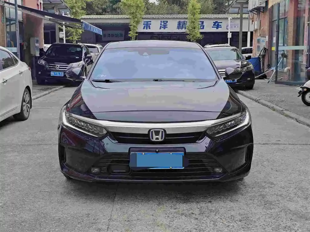 Honda Inspire — фото 2