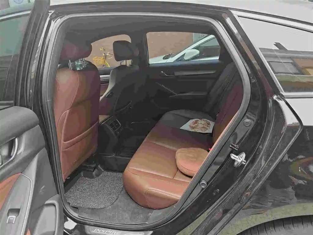 Honda Inspire — фото 9