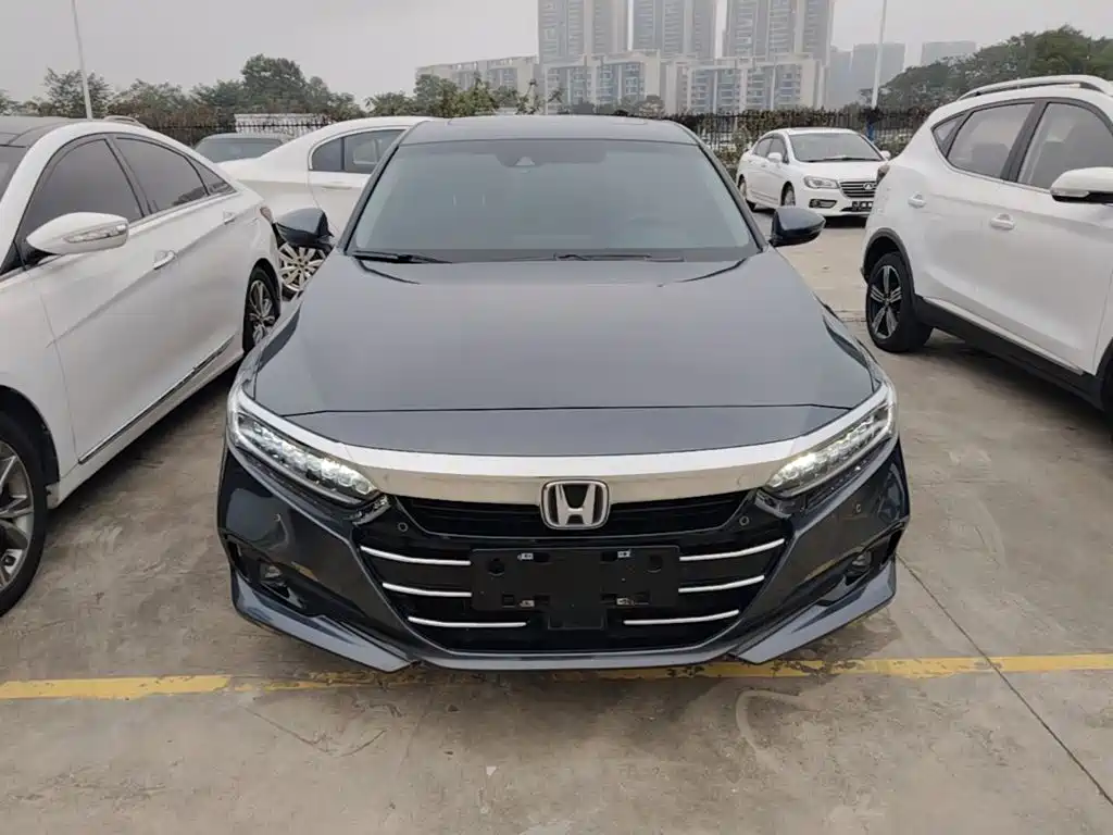 Honda Accord — фото 2