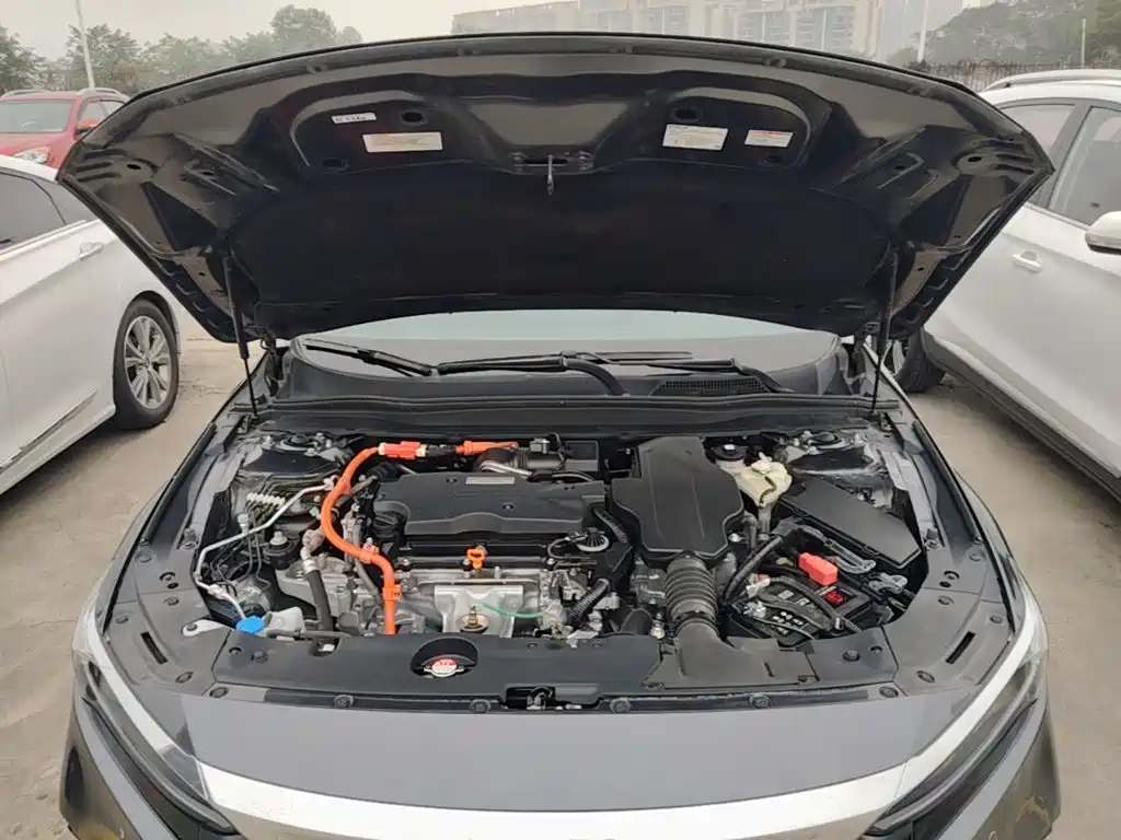 Honda Accord — фото 19