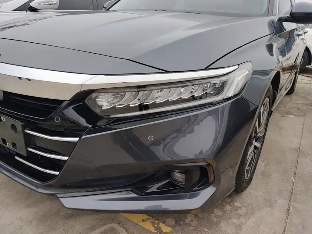 Honda Accord — фото 23