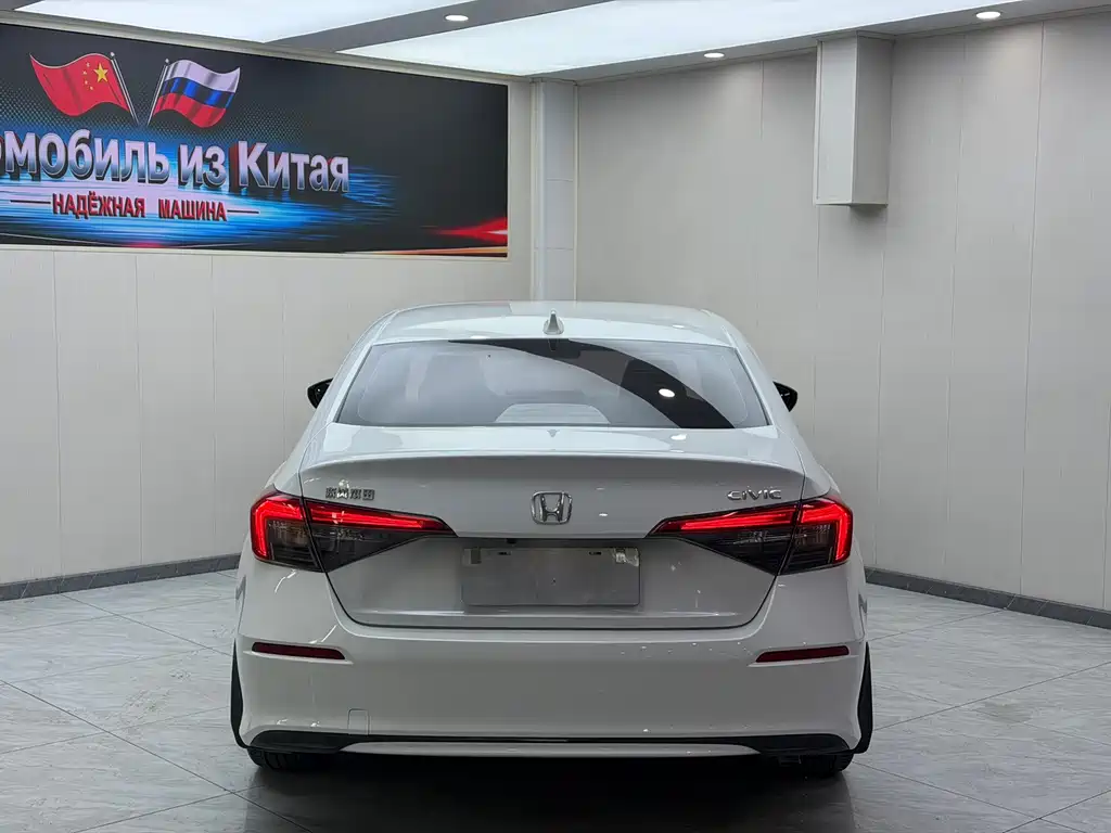Honda Civic — фото 5