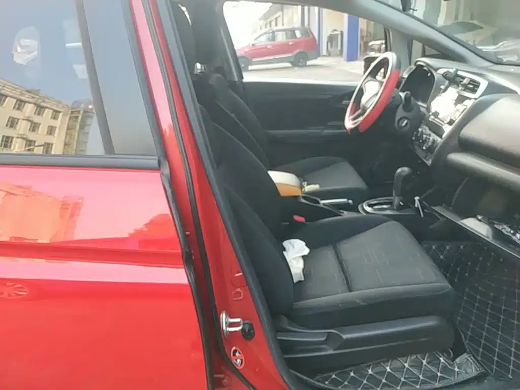 Honda Fit — фото 24