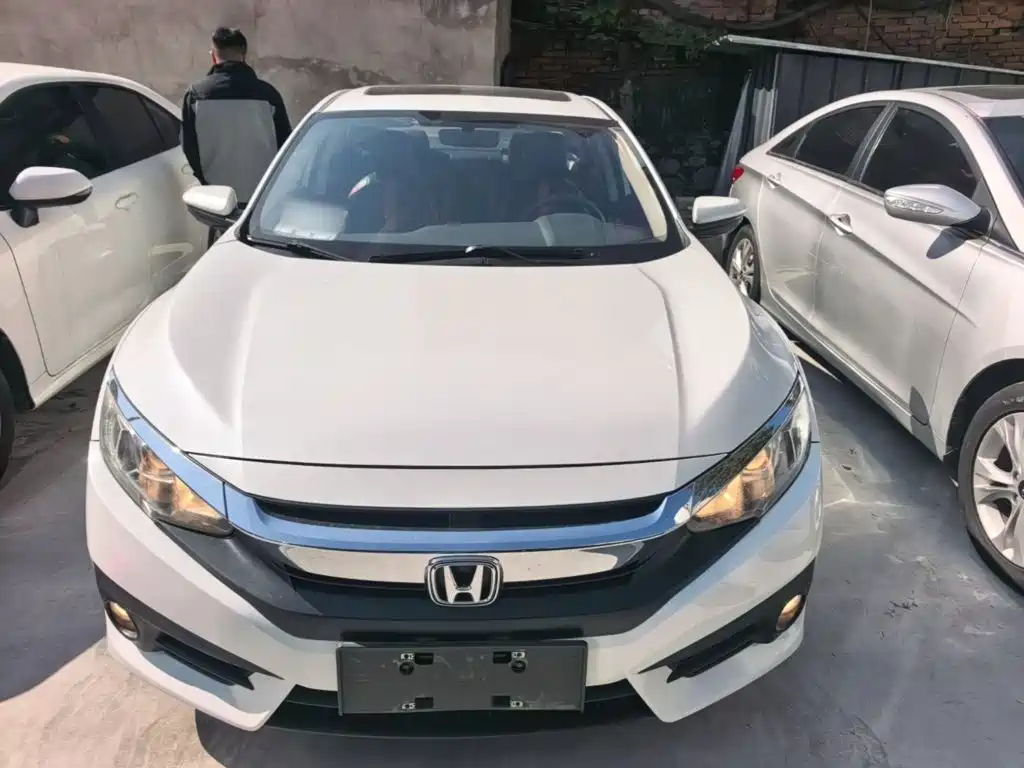 Honda Civic — фото 2