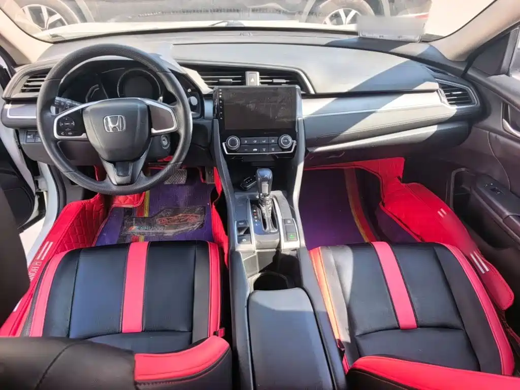 Honda Civic — фото 9