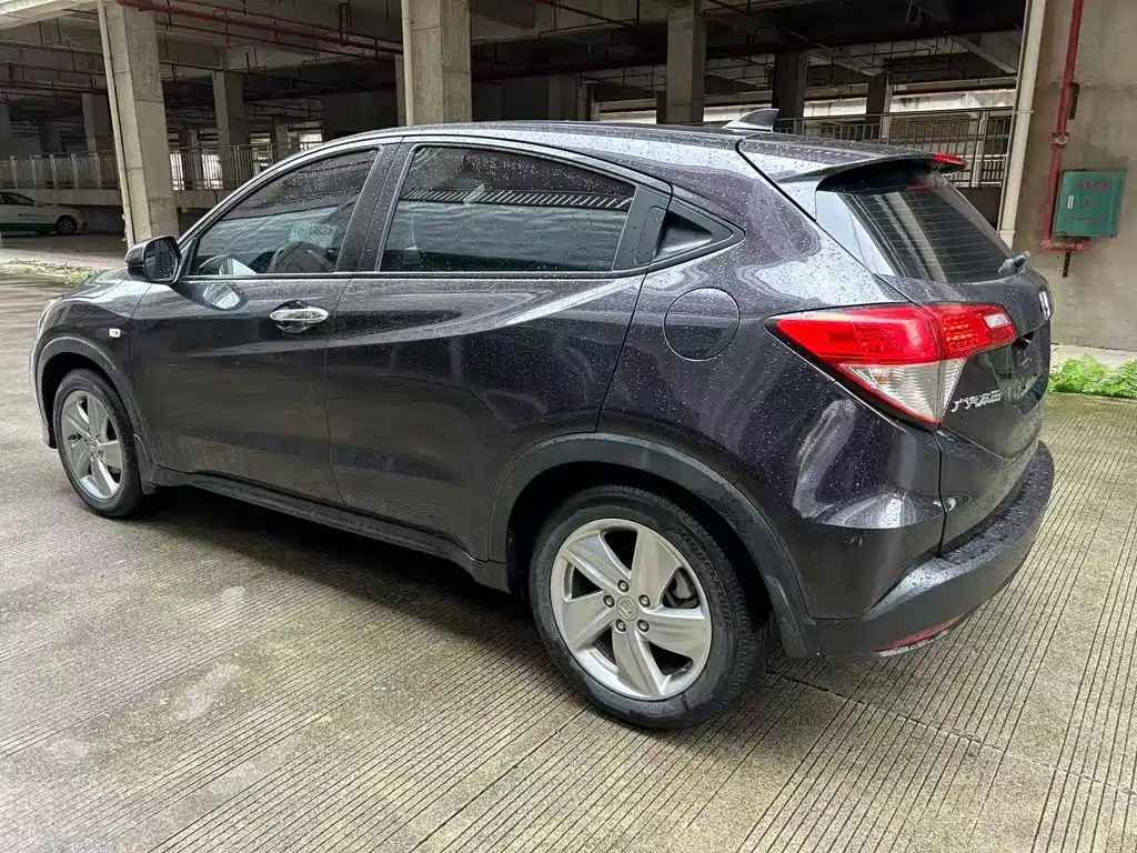 Honda Vezel — фото 3