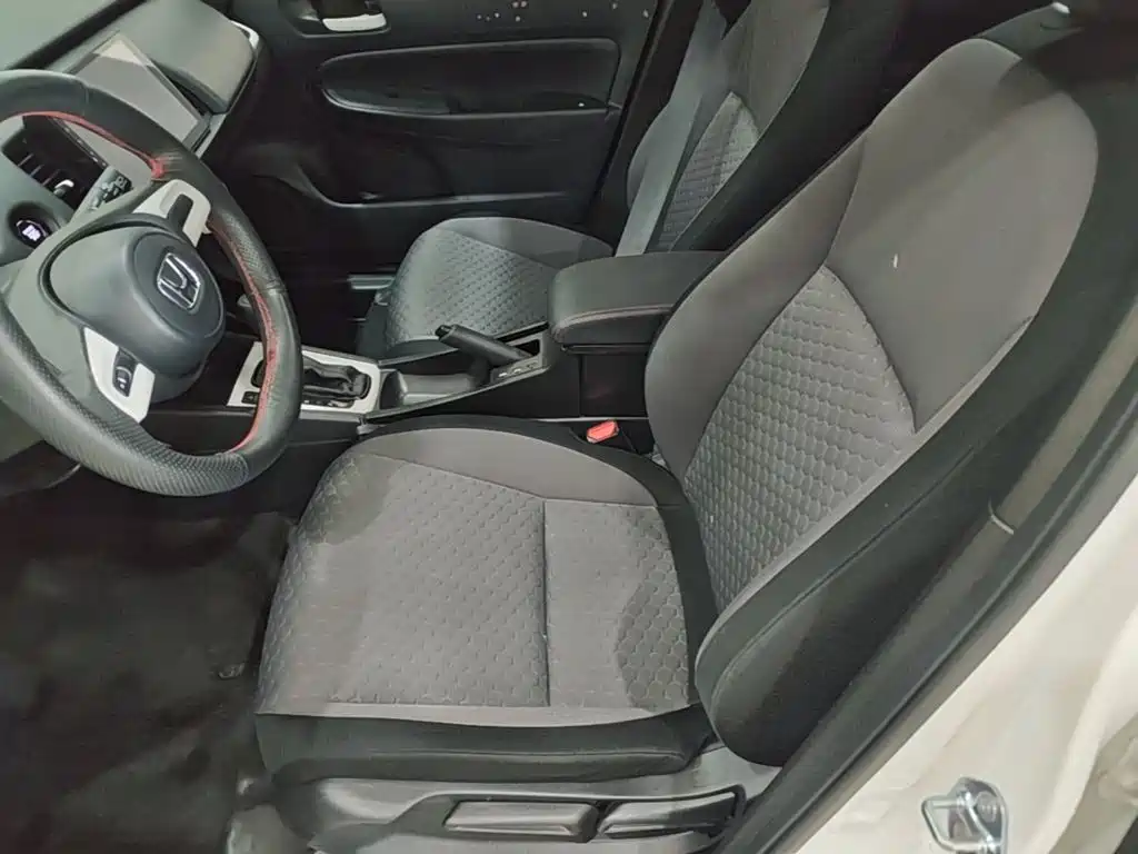 Honda Fit — фото 19